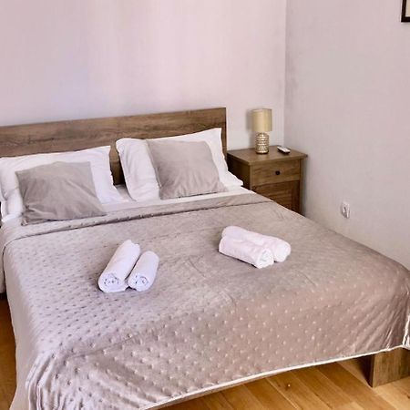 Villa Luce Mit Pool Makarska Exterior foto